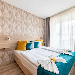  Apartment Nova